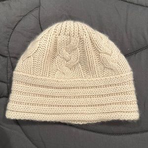 Portolano Ivory Cable Knit Beanie